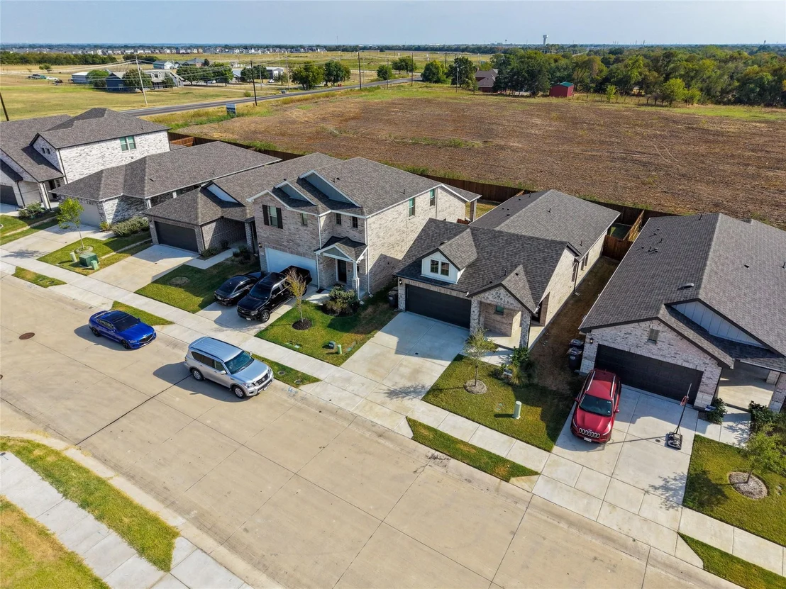 Photo of 113 Greenbriar Drive