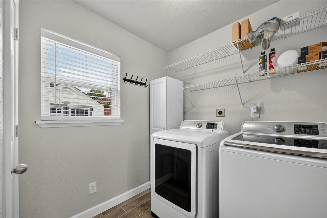 Photo of 2021 Emory Oak Drive