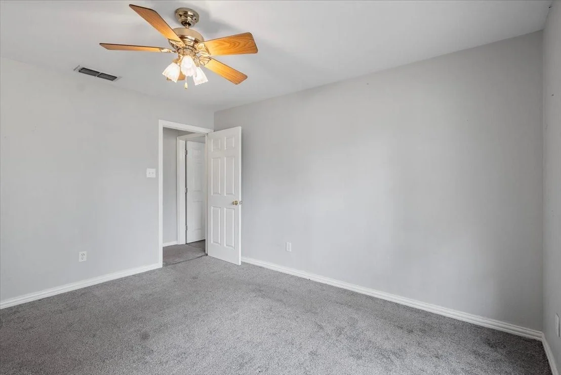 Photo of 1715 Leisure Lane