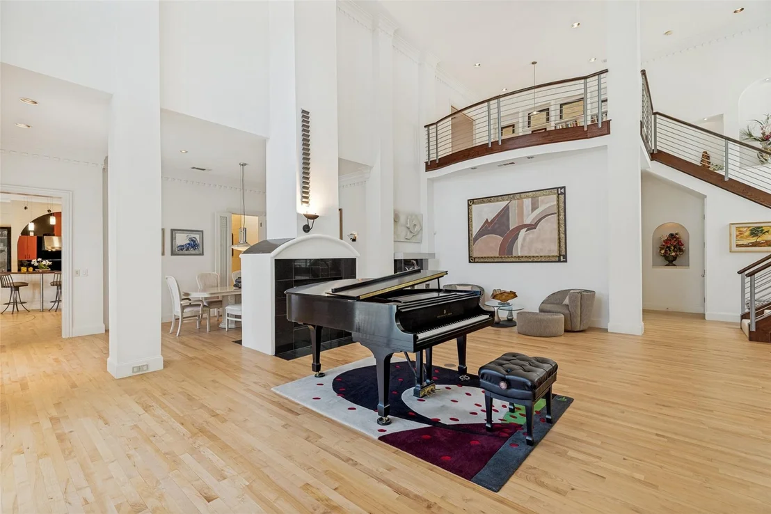 Photo of 5920 Mcfarland Drive