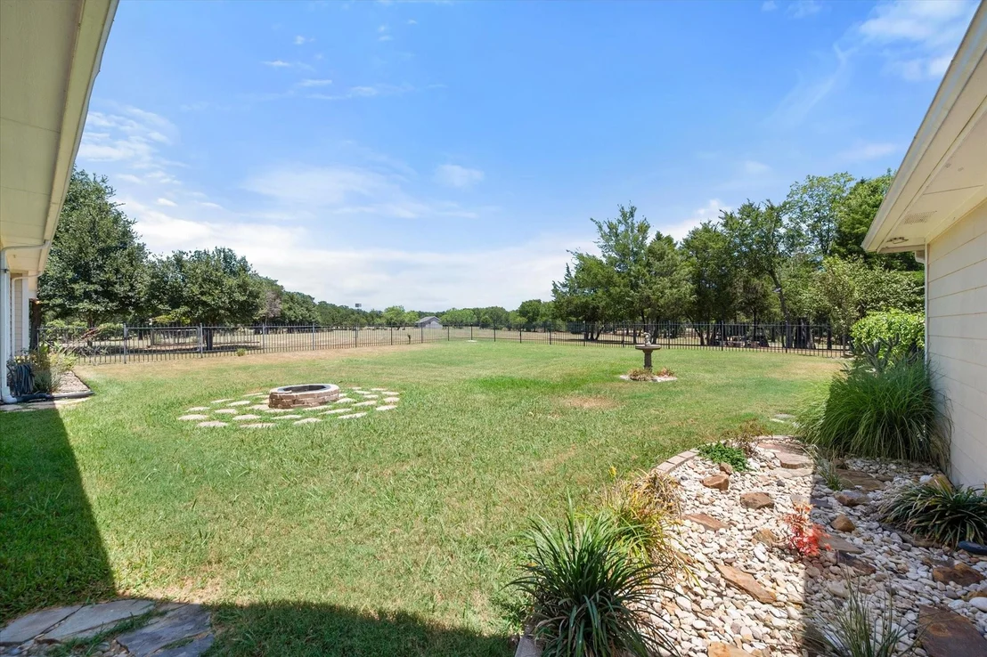Photo of 276 Jackson Circle