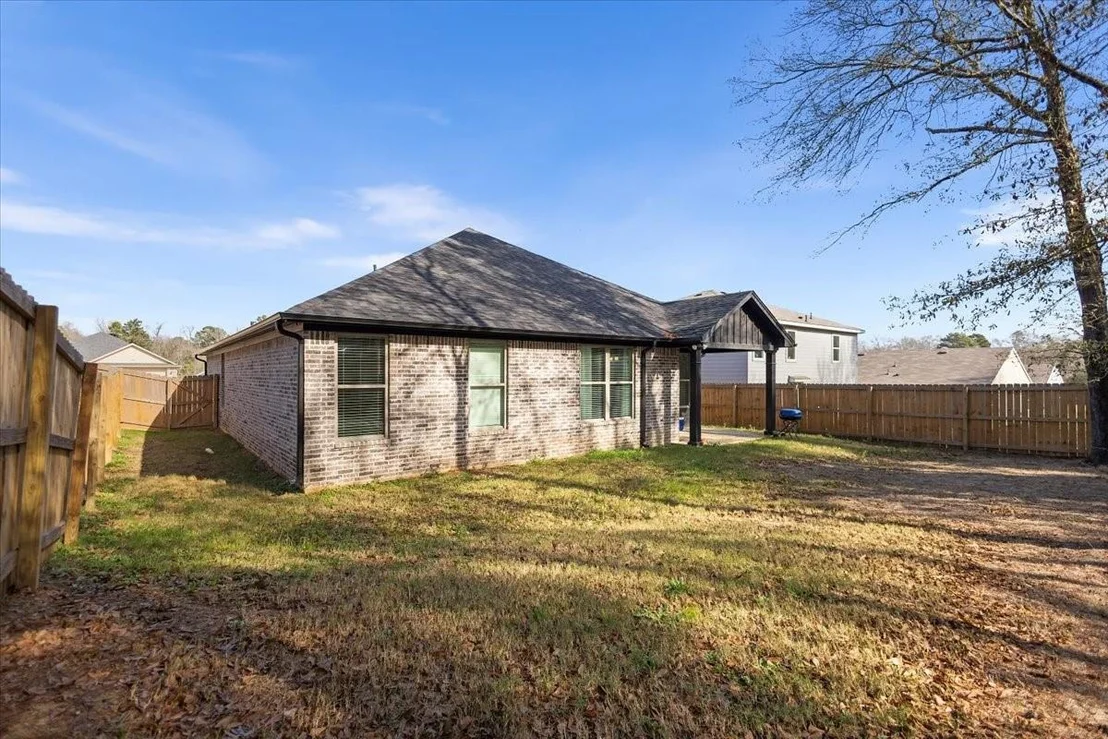 Photo of 237 Oak Valley Drive