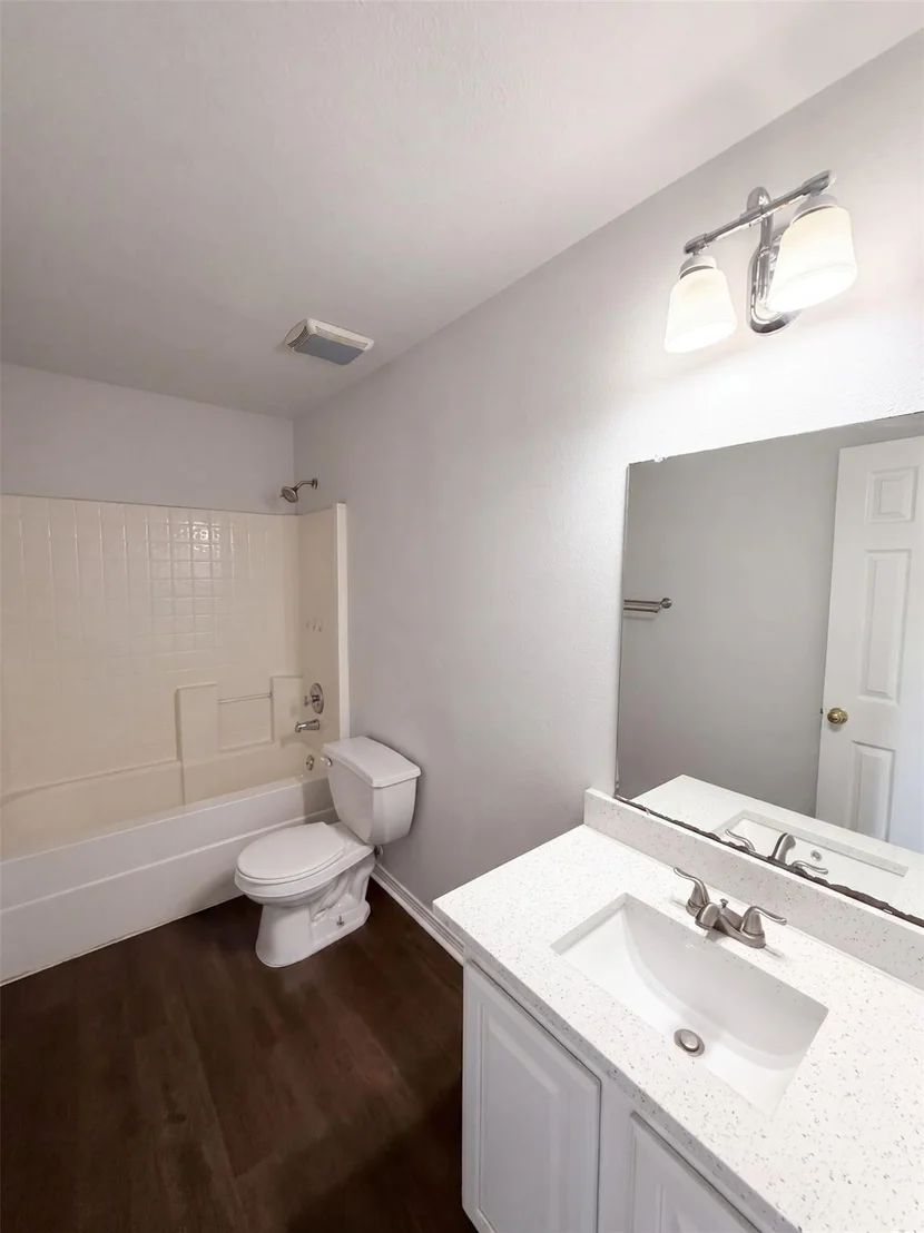 Photo of 2220 Sumac Drive