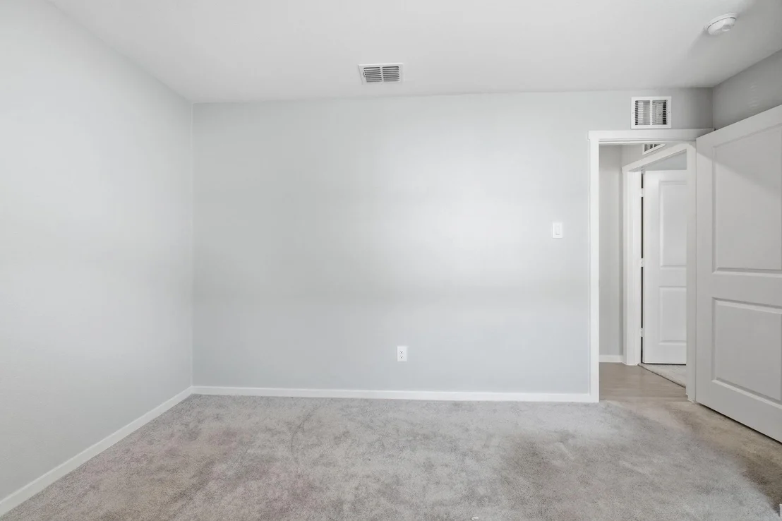 Photo of 205 Poplar Place