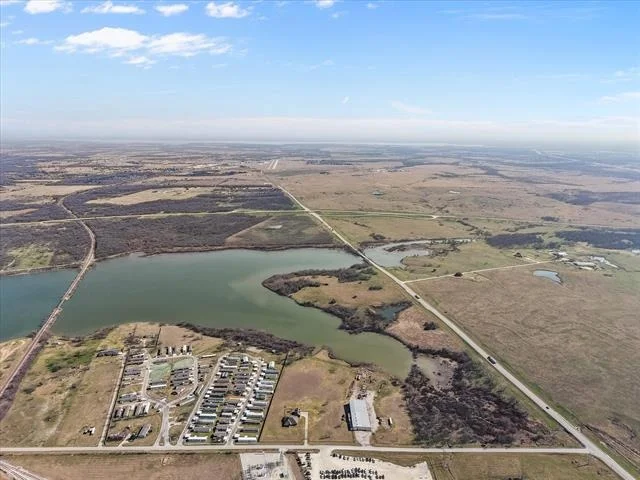 Photo of 1141 Lake Halbert Road