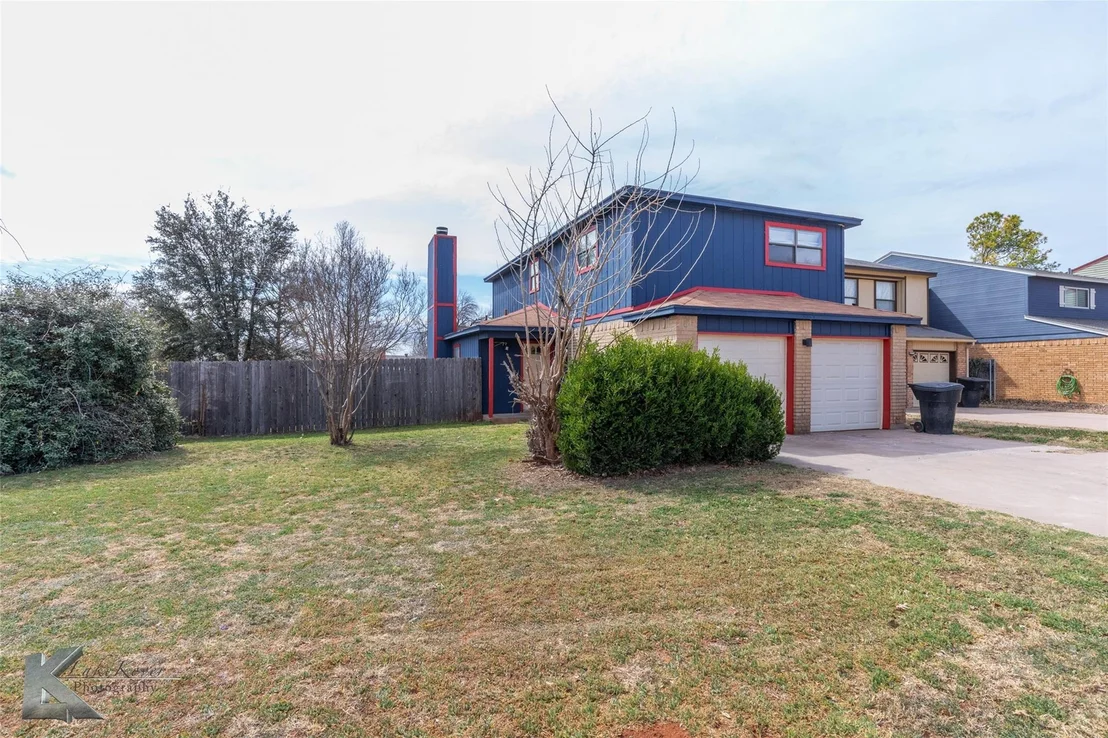 Photo of 3065 Button Willow Avenue
