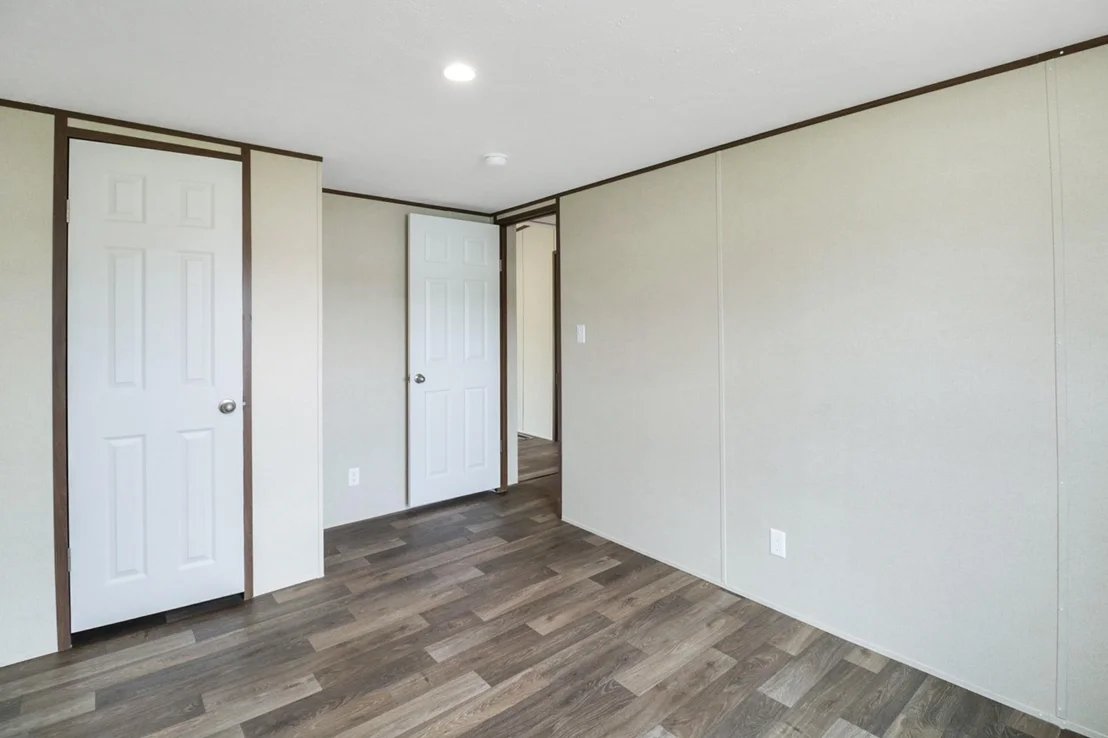 Photo of 707 W 8th Street
