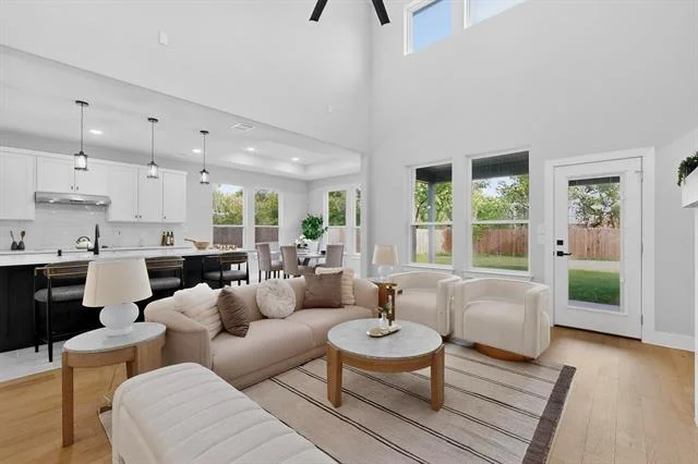 Photo of 6810 Windward View Drive