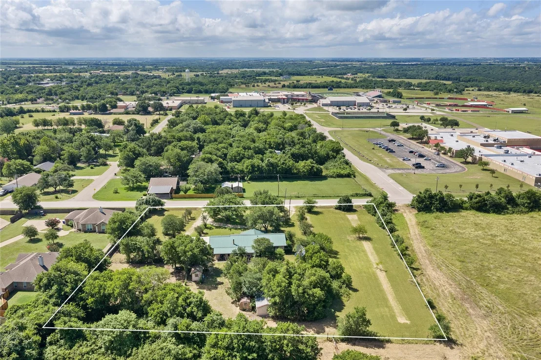 Photo of 440 Williams Road