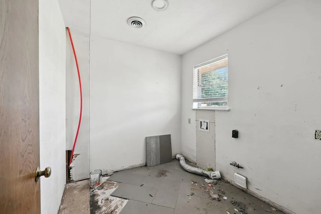 Photo of 2304 Royal Acres Drive