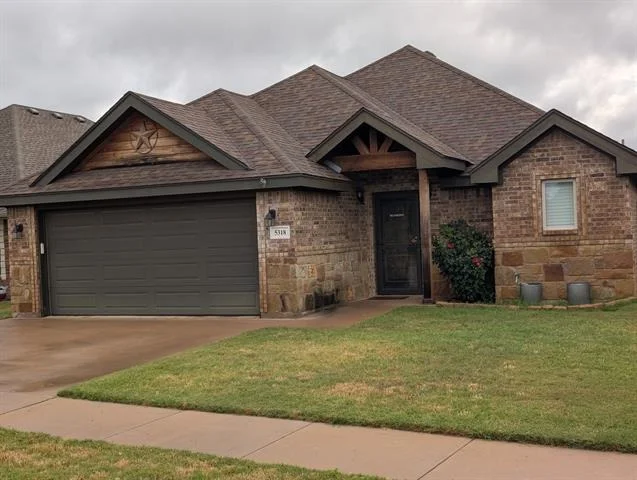 Photo of 5318 Catclaw Drive