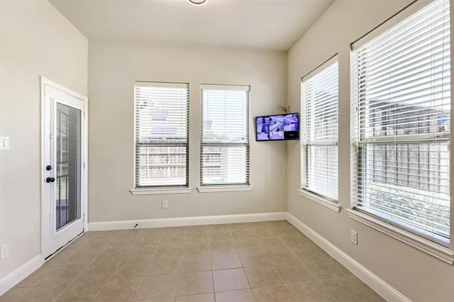 Photo of 123 White Oak Lane