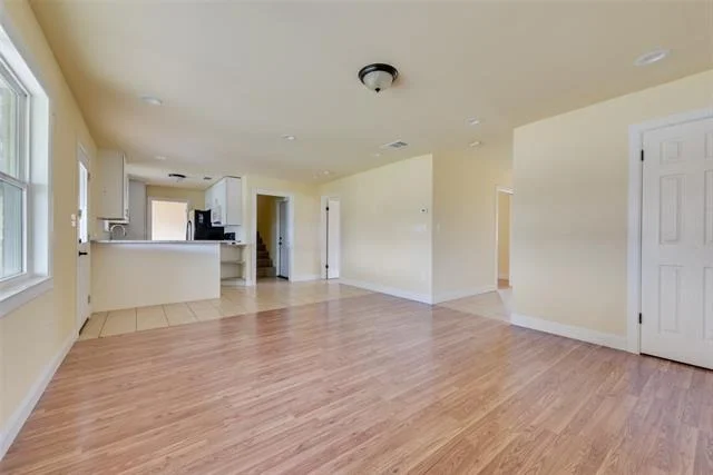 Photo of 725 Meadowlark Circle