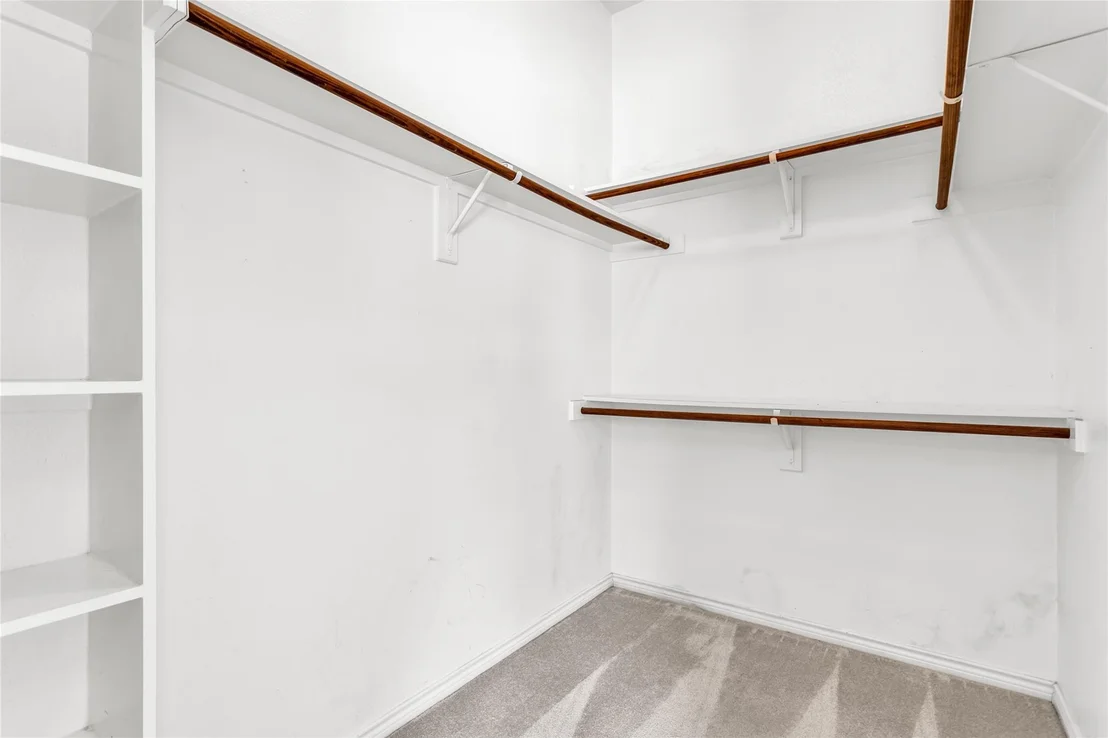 Photo of 1616 Nestledown Drive