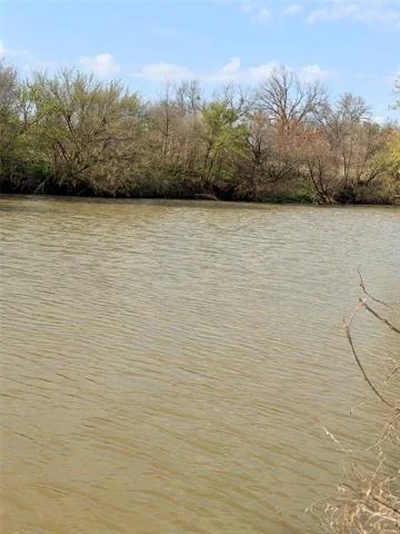 Photo of 402 S CR 433