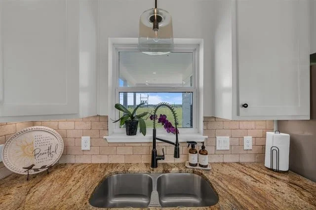 Photo of 211 Knust Circle