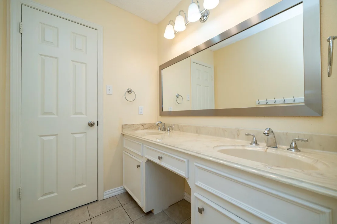 Photo of 2801 Northridge Drive