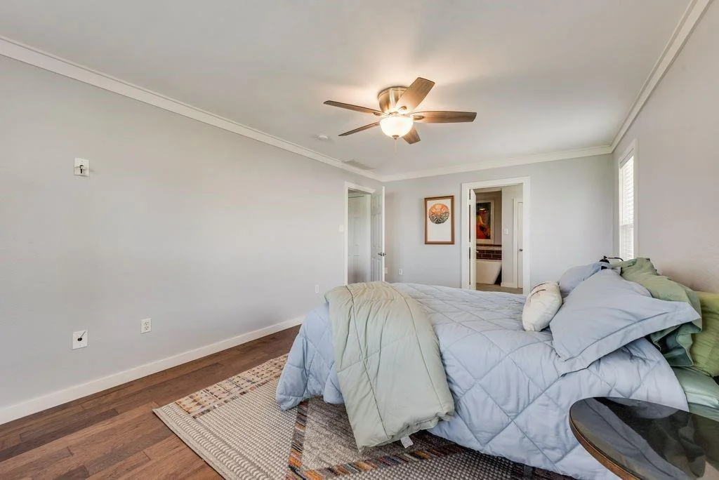 Photo of 1016 Shoreline Drive