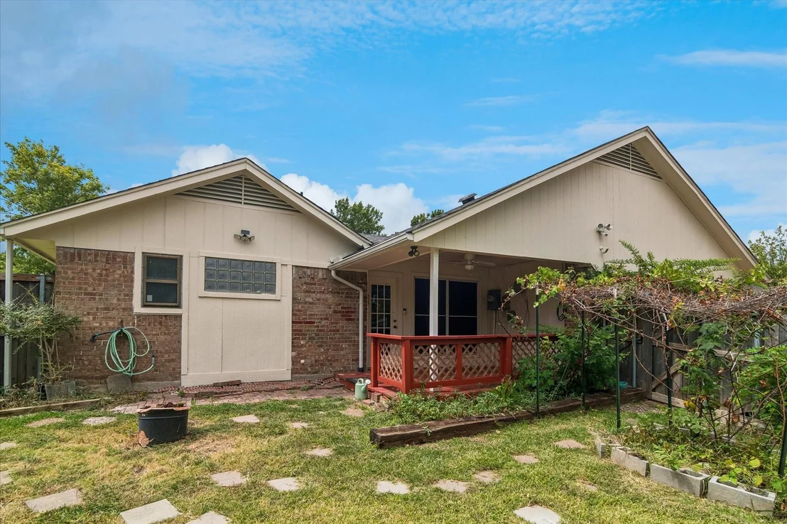 Photo of 3217 Colby Circle