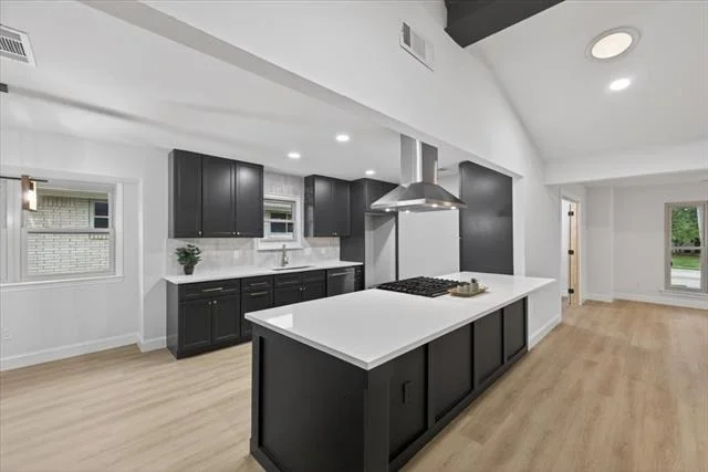 Photo of 2124 Parkhaven Drive