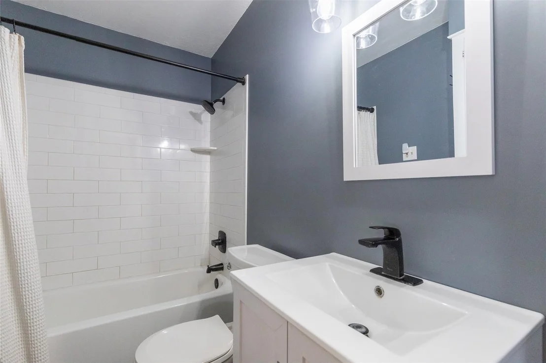 Photo of 2618 Rountree Drive