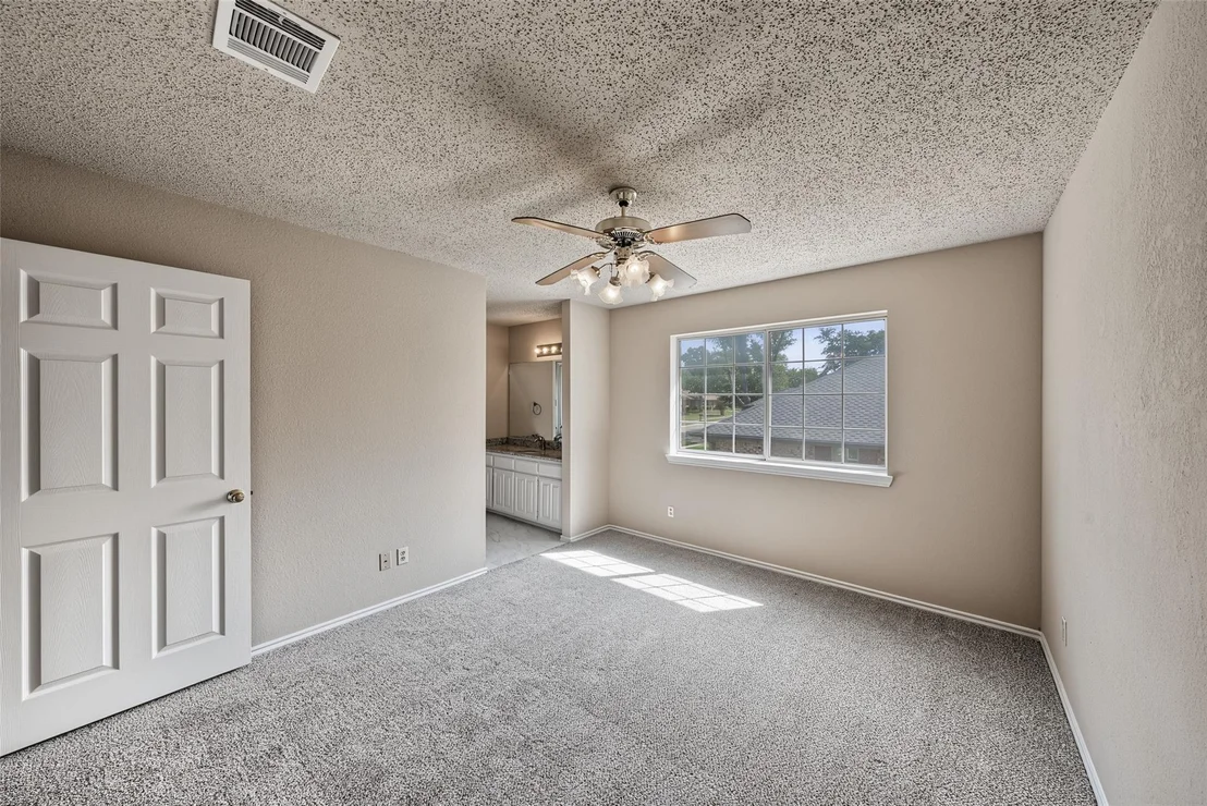 Photo of 1500 Arrowhead Drive