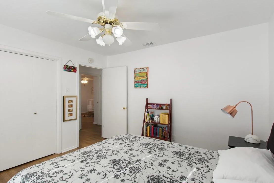 Photo of 803 Firestone Lane