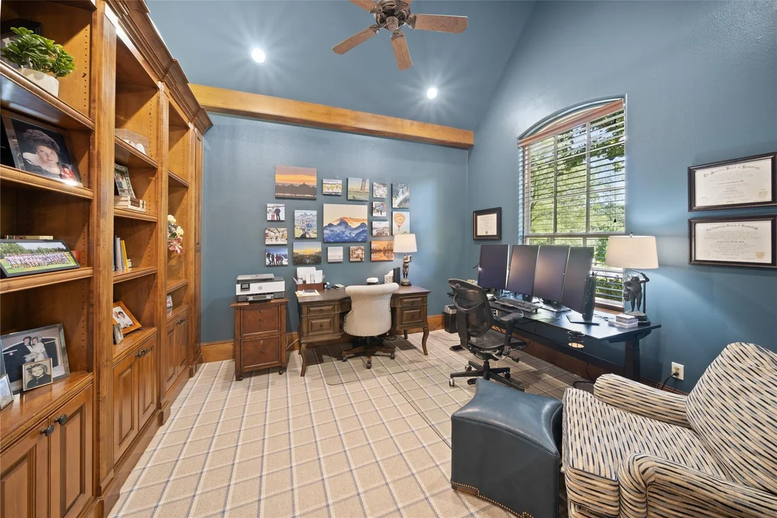 Photo of 1950 Stonehill Drive