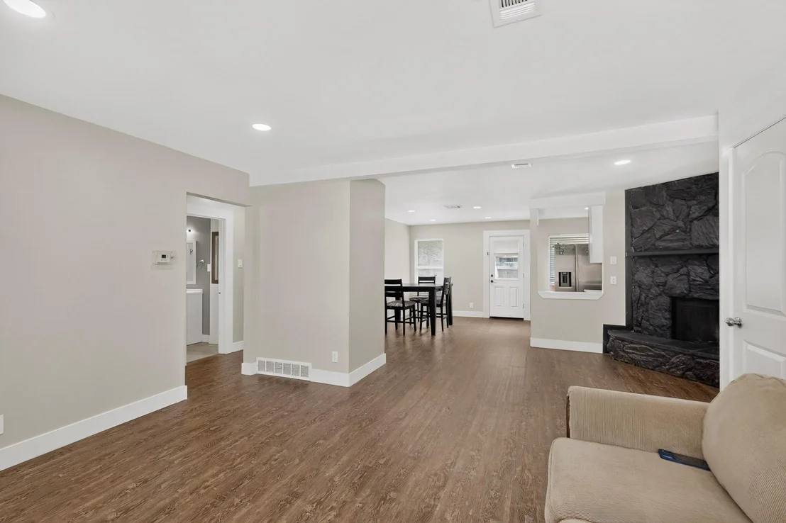 Photo of 2310 Costa Mesa Drive