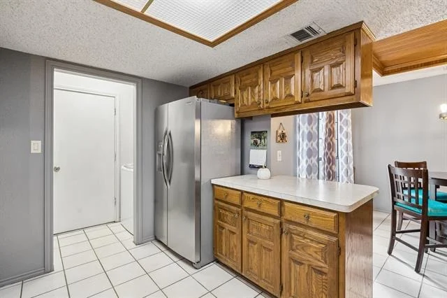 Photo of 301 Southlake Drive