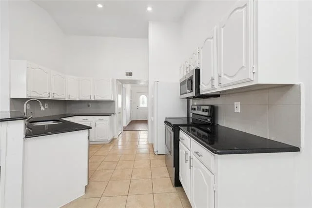 Photo of 543 Guadalupe Drive