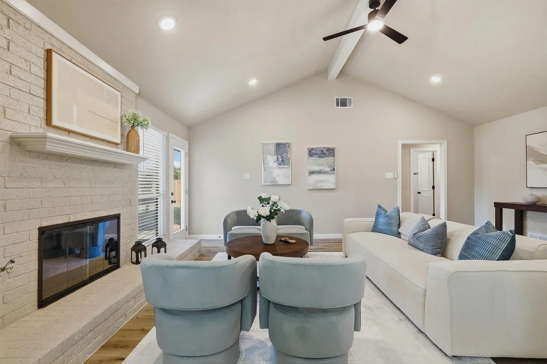 Photo of 924 Edgefield Trail