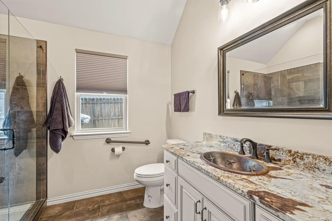 Photo of 606 Hillside Circle