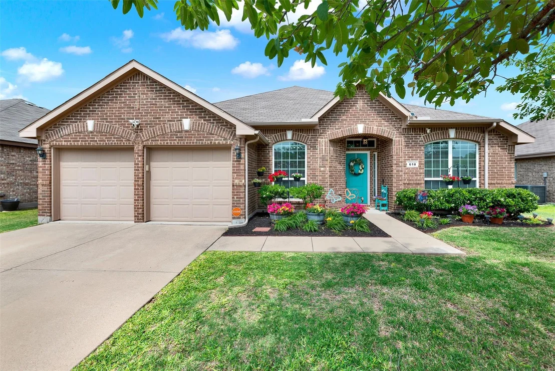 Photo of 618 Tumbleweed Drive