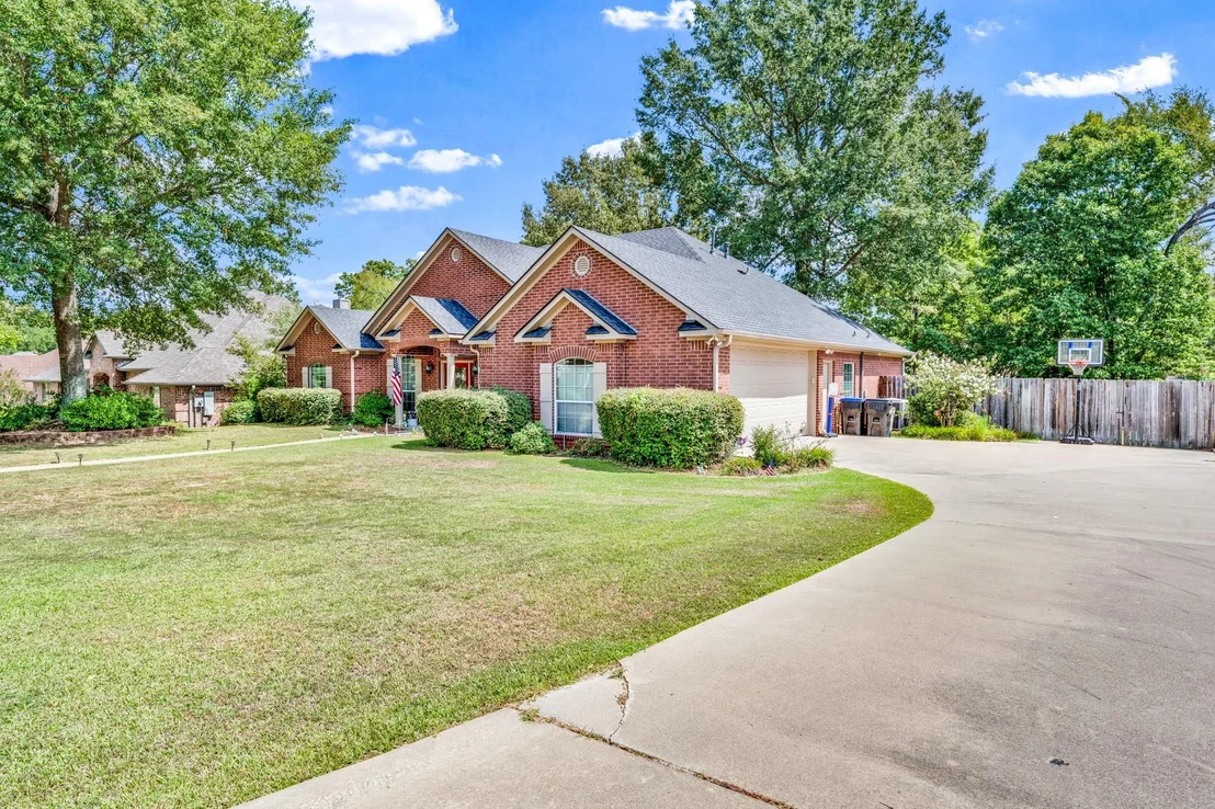 Photo of 3808 Clarkway Place