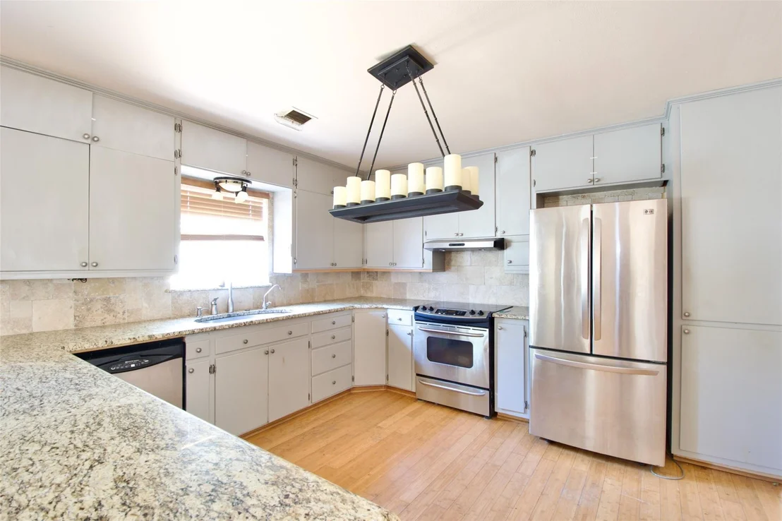 Photo of 819 Pecan Street