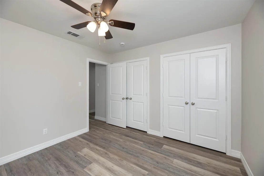 Photo of 314 Sixpence Lane