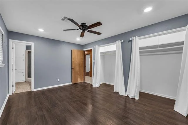 Photo of 4325 Shady Glen Drive