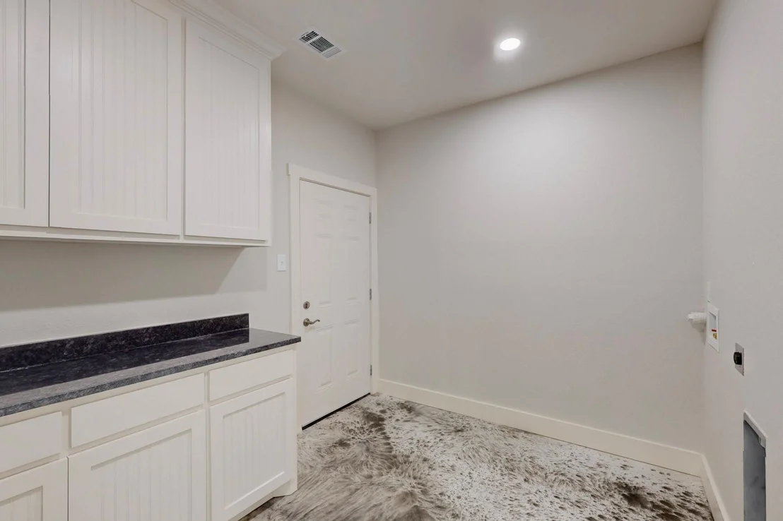 Photo of 2030 Shoemaker Road