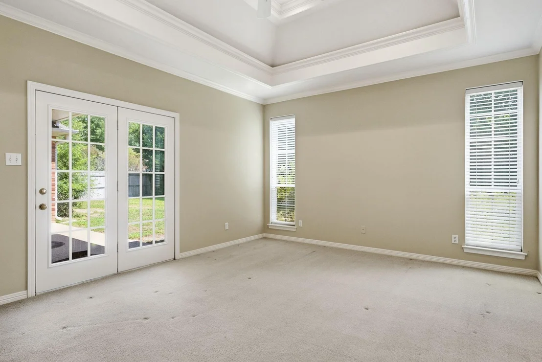 Photo of 3403 Pinecreek Drive