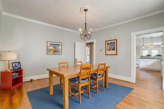 Photo of 2012 Fairmount Avenue