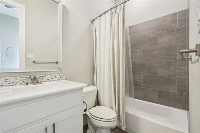 Photo of 6068 Manderlay Drive