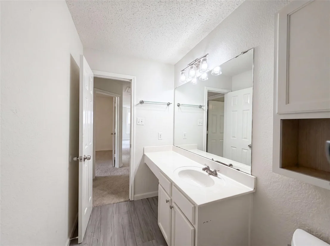Photo of 2320 Bantry Lane