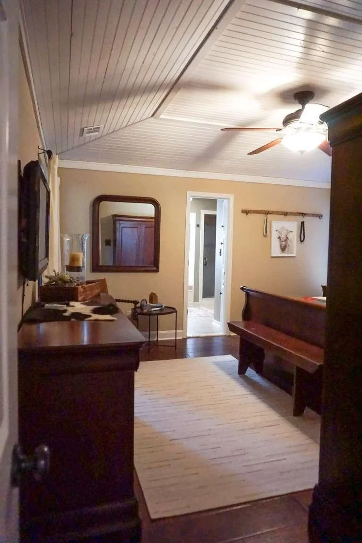 Photo of 715 Clayton Circle