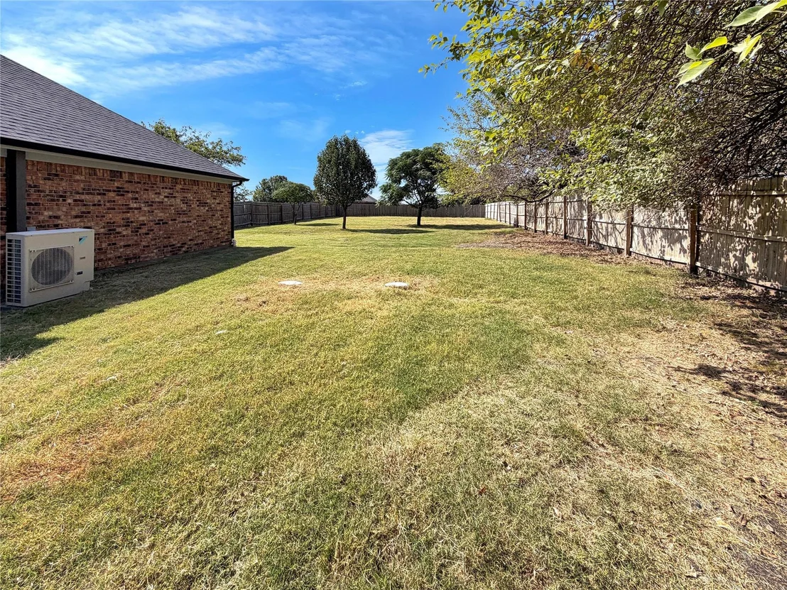 Photo of 1106 N Atkins Drive
