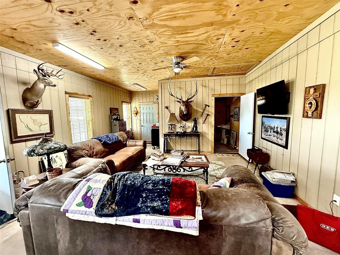 Photo of 631 CR 352