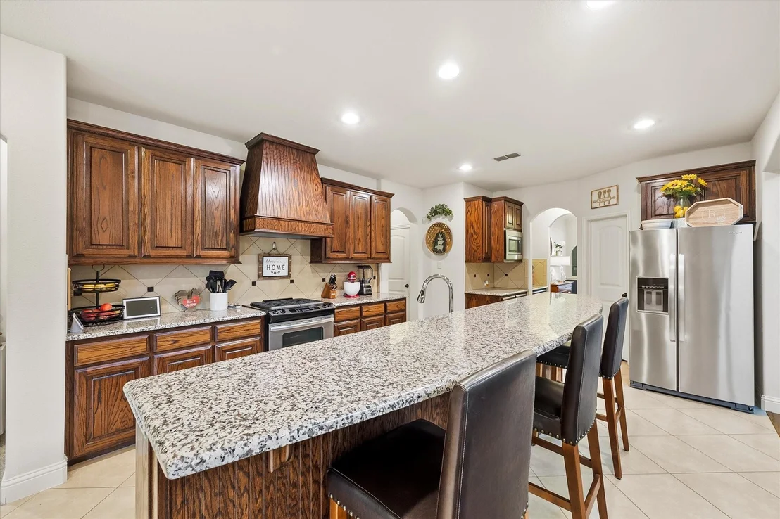 Photo of 1056 Knoxbridge Road