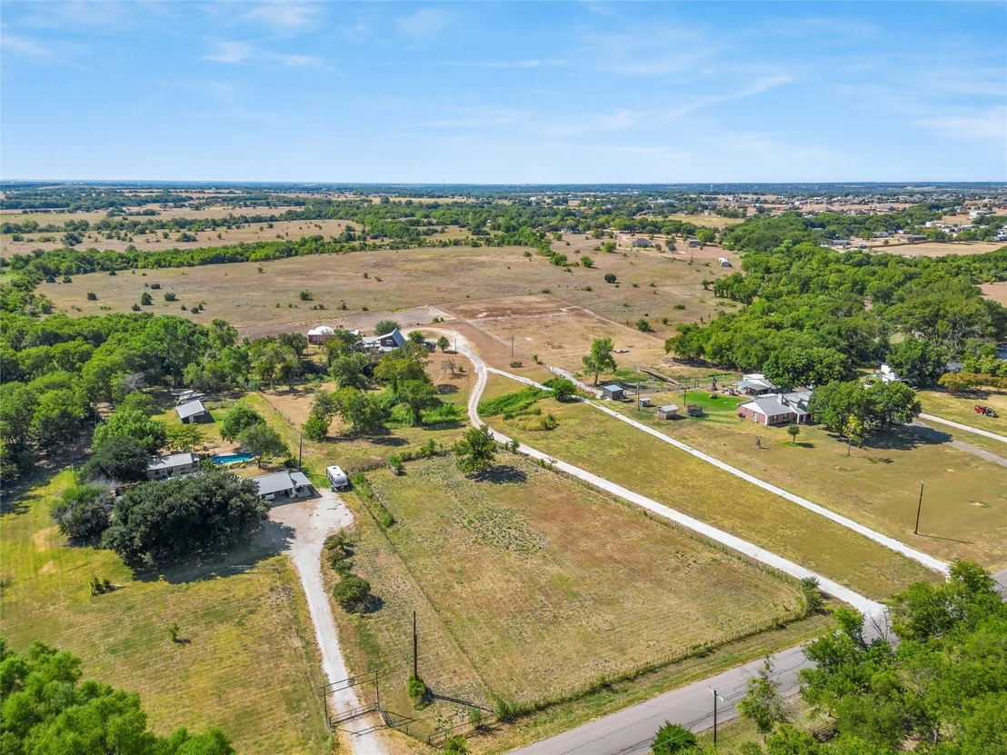 Photo of 518 Warren Road