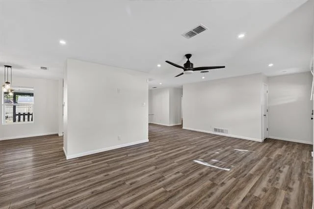 Photo of 3225 WENWOOD Road