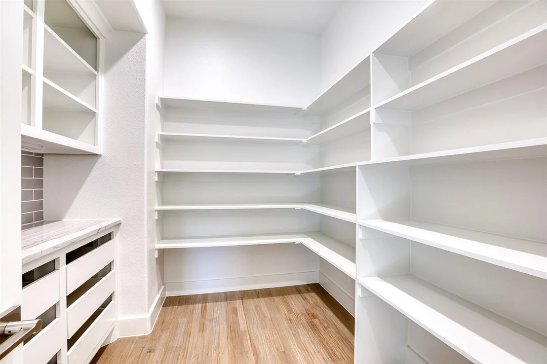 Photo of 1044 Hidden Oaks Drive